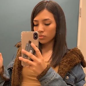 Meet your Posher, Maxine